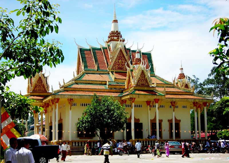 wat kraom in sihanoukville, cambodia