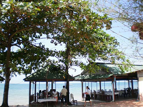 chhne meas seafood restaurant in sihanoukville, cambodia