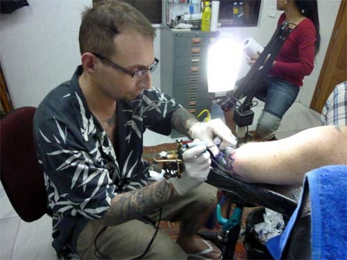 sinville tattoo, sihanoukville, cambodia